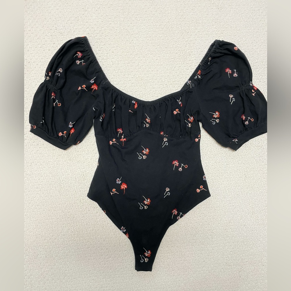 NWT FREE PEOPLE FLORAL BODYSUIT - SIZE L